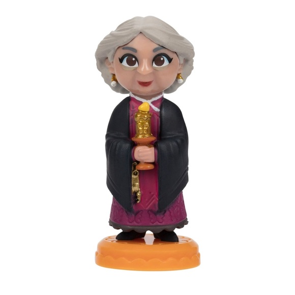 Mi Familia Figurine Set - Picture 4 of 14